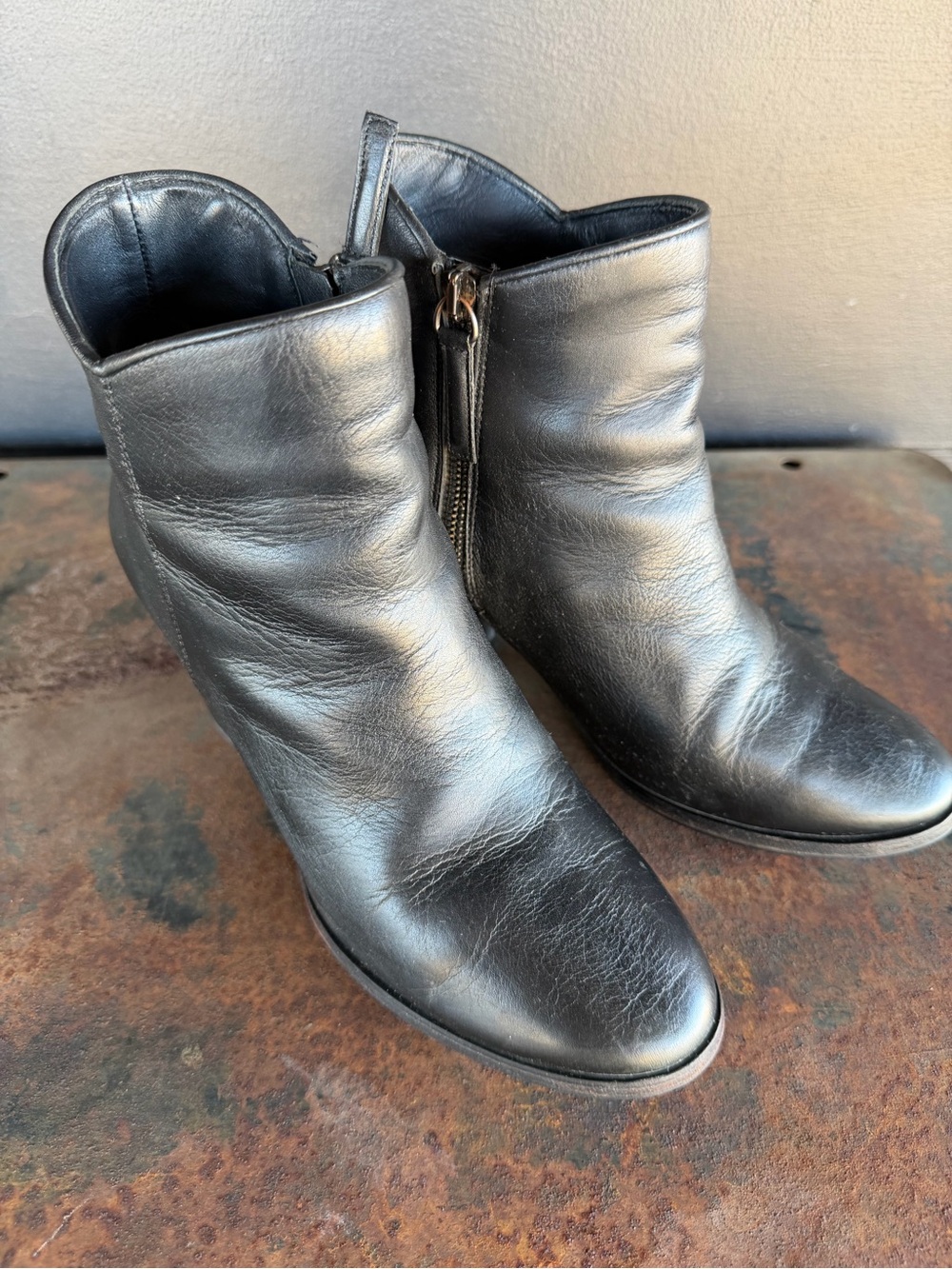 Thursday Boot Company Handmade Black Leather Ankle Booties with Side Zip Size 8